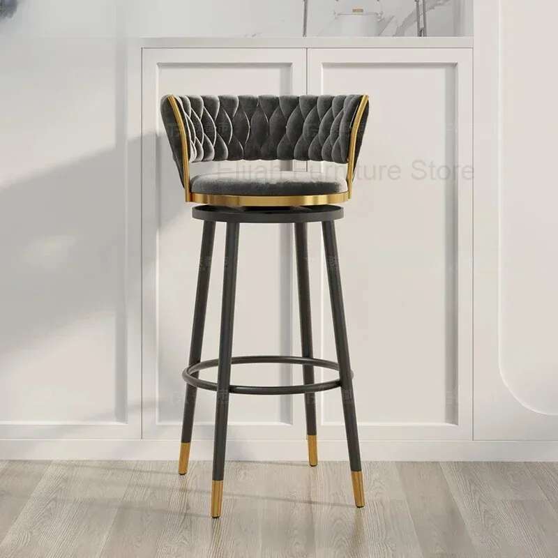 Sgabelli da Bar Moderni di Des - Outdoor Furniture Kitchener recensione e prezzo
