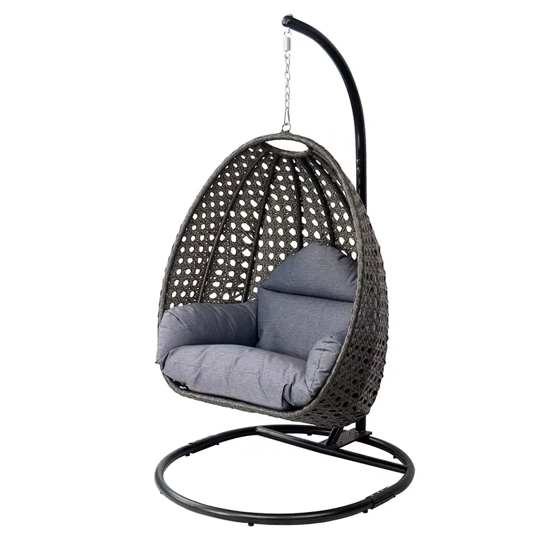 Sedia a dondolo sospesa a form - Hanging Egg Chair recensione e prezzo